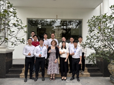  Amapet tổ chức đào tạo chuyên sâu cùng đối tác Easy Pill từ Pháp tại Hà Nội